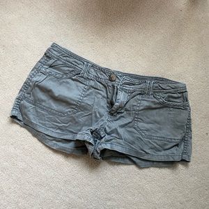 F21 shorts